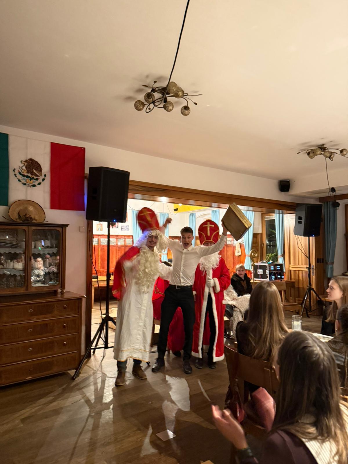 Nikolokränzchen 2025